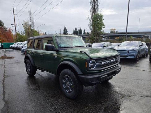 New 2025 Ford Bronco Big Bend image 3