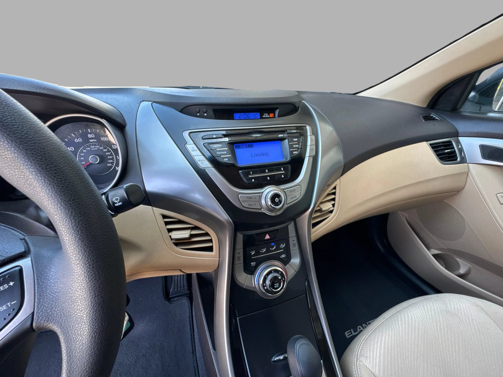Used 2013 Hyundai Elantra GLS FWD image 22