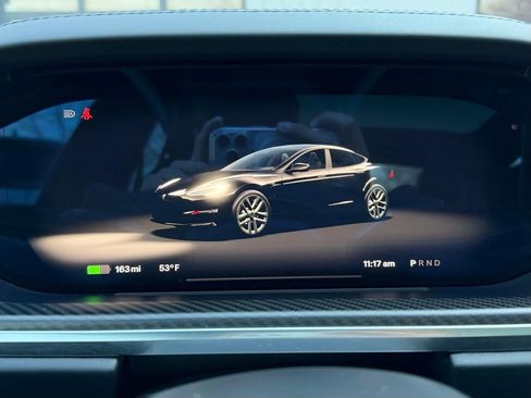 Used 2021 Tesla Model S Plaid image 41