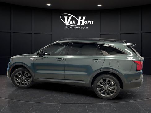 Used 2023 Kia Sorento SX Prestige AWD/4WD image 4
