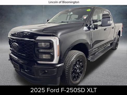 Used 2025 Ford F250 Lariat w/ Black Appearance Package AWD/4WD image 1