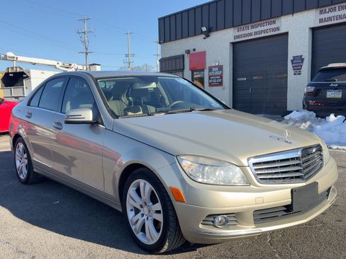 Used 2010 Mercedes-Benz C 300 4MATIC Sedan image 8