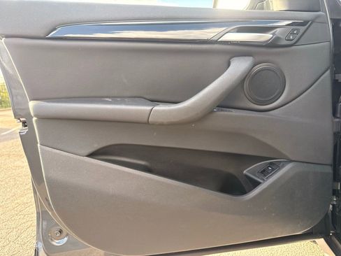 Used 2019 BMW X1 xDrive28i w/ Convenience Package image 14