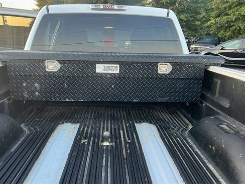 Used 2014 GMC Sierra 2500 SLE w/ SLE Preferred Package image 10