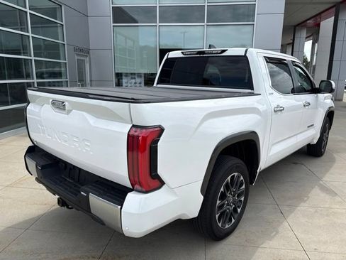 Used 2026 Toyota Tundra Limited AWD/4WD image 7