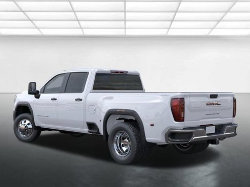 New 2026 GMC Sierra 3500 Pro w/ 1SA Pro Safety Plus Package AWD/4WD image 3