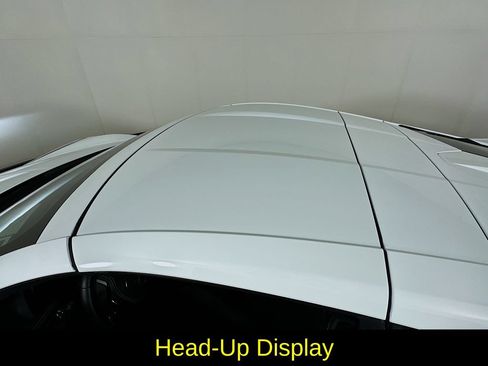 Used 2025 Chevrolet Corvette Stingray Premium Cpe w/ Z51 Performance Package RWD image 29
