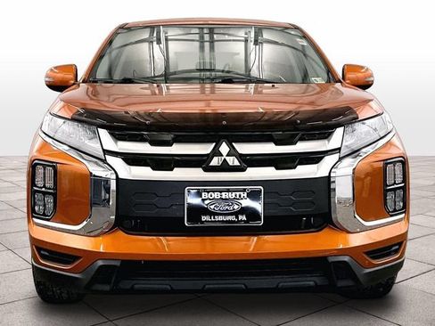 Used 2020 Mitsubishi Outlander Sport SE AWD/4WD image 3