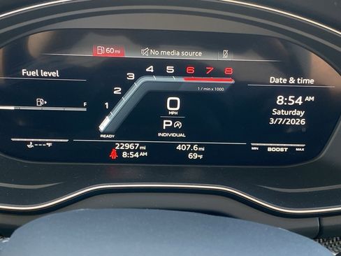 Used 2023 Audi SQ5 Premium Plus w/ Premium Plus Package image 10