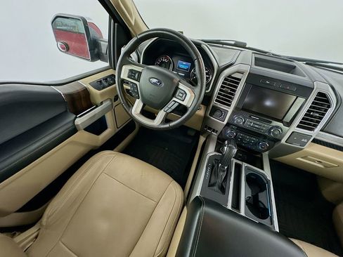 Used 2015 Ford F150 Lariat AWD/4WD image 9