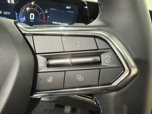 New 2026 Chevrolet Equinox LT w/ Convenience Package II AWD/4WD image 14