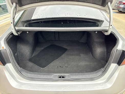 Used 2020 Nissan Altima 2.5 S image 18