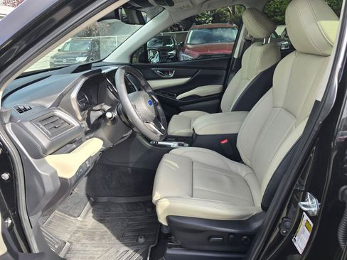 Used 2023 Subaru Ascent Limited AWD/4WD image 22