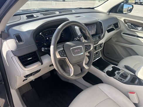 Used 2019 GMC Terrain Denali w/ Advanced Safety Package image 10