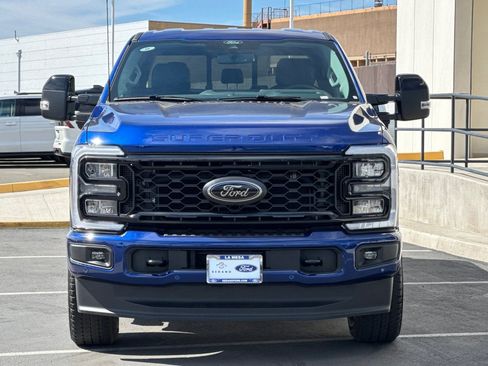 New 2026 Ford F250 Lariat w/ Black Appearance Package image 8