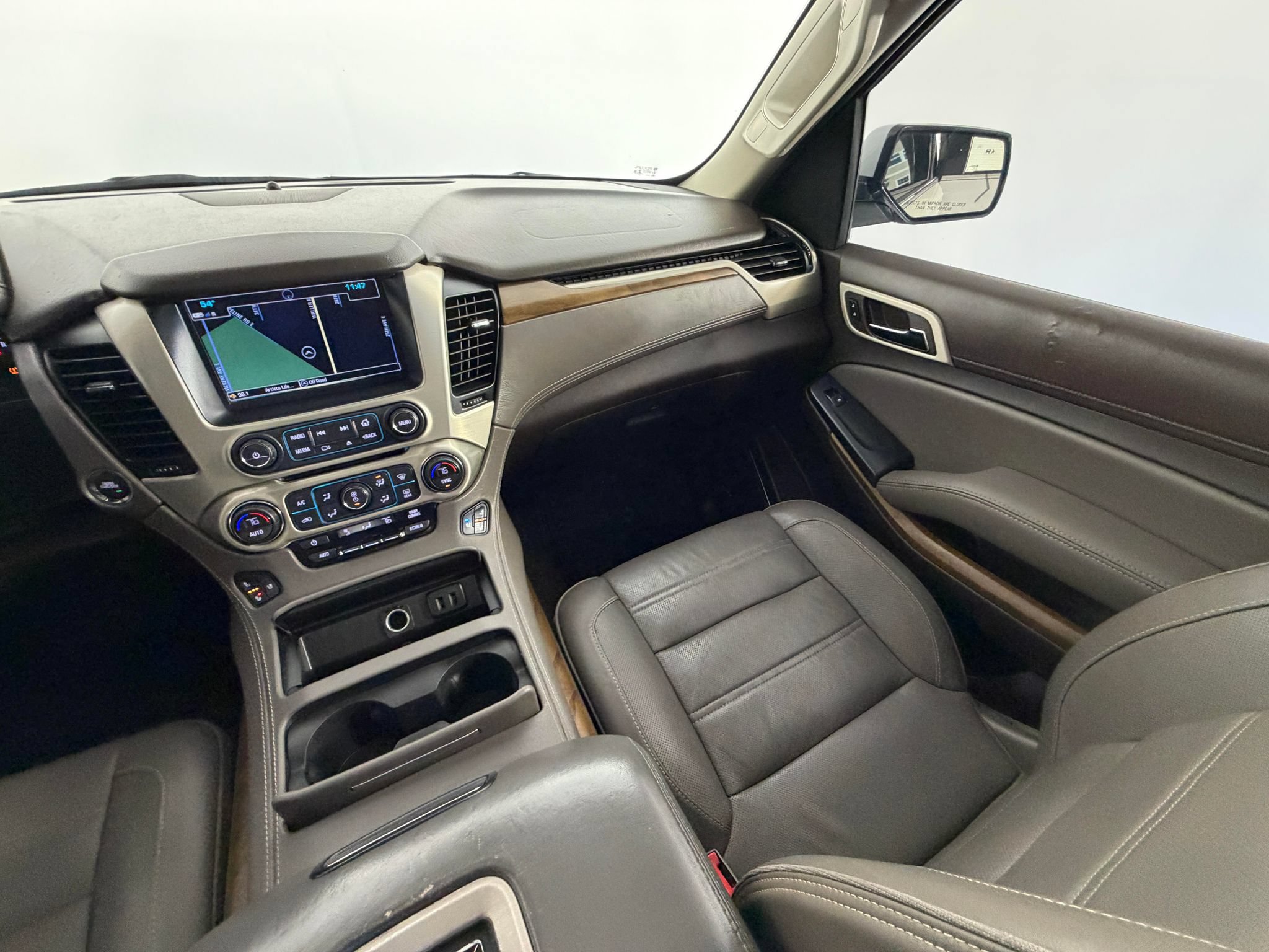 Used 2020 GMC Yukon Denali w/ Open Road Package AWD/4WD image 34