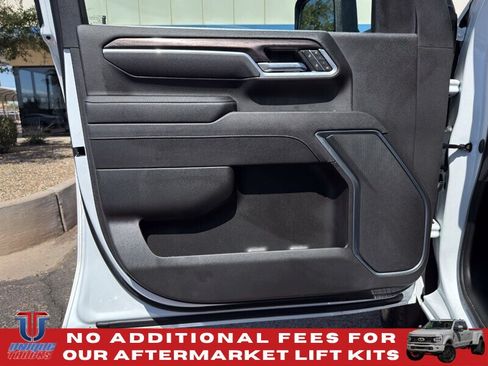 Used 2025 Chevrolet Silverado 3500 LTZ AWD/4WD image 16