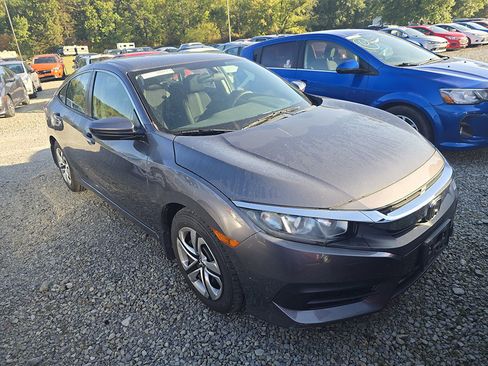 Used 2018 Honda Civic LX image 4