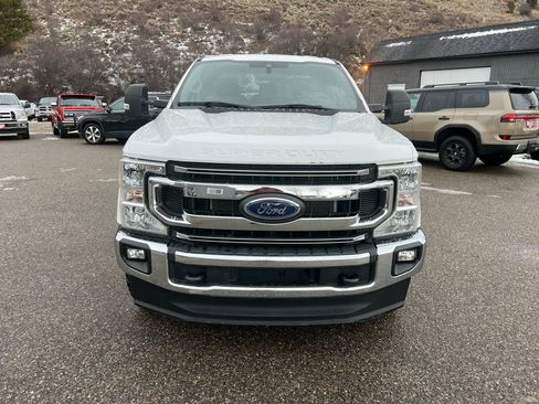 Used 2021 Ford F350 XLT w/ Camper Package image 9