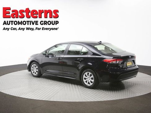 Used 2025 Toyota Corolla LE FWD image 65