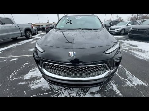 Certified 2024 Buick Encore GX Avenir image 3