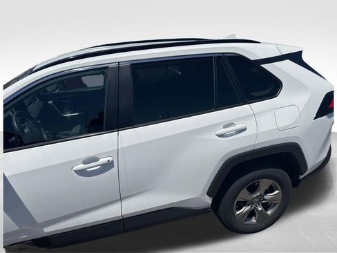 Used 2024 Toyota RAV4 XLE FWD image 4