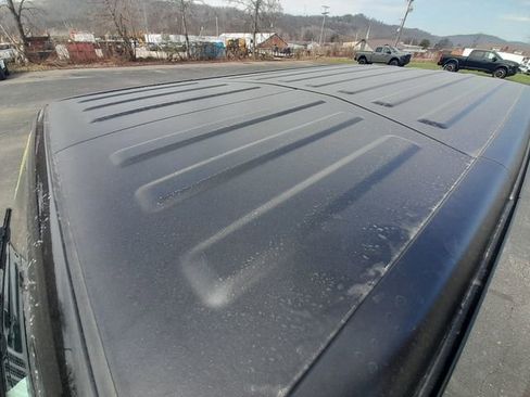 Used 2024 Jeep Wrangler Unlimited Rubicon AWD/4WD image 55