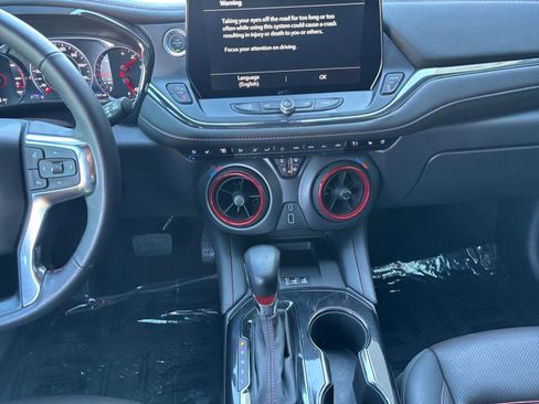 Used 2024 Chevrolet Blazer RS w/ Driver Confidence II Package image 11