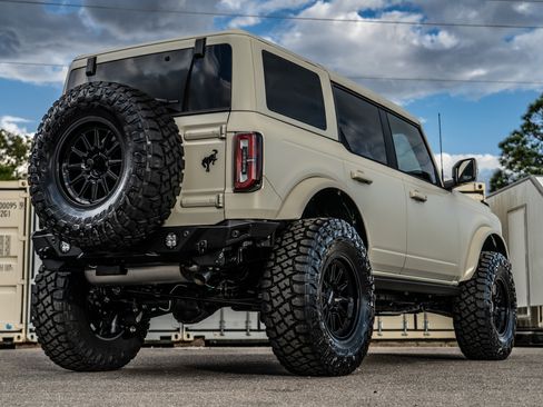 New 2025 Ford Bronco Badlands AWD/4WD image 3