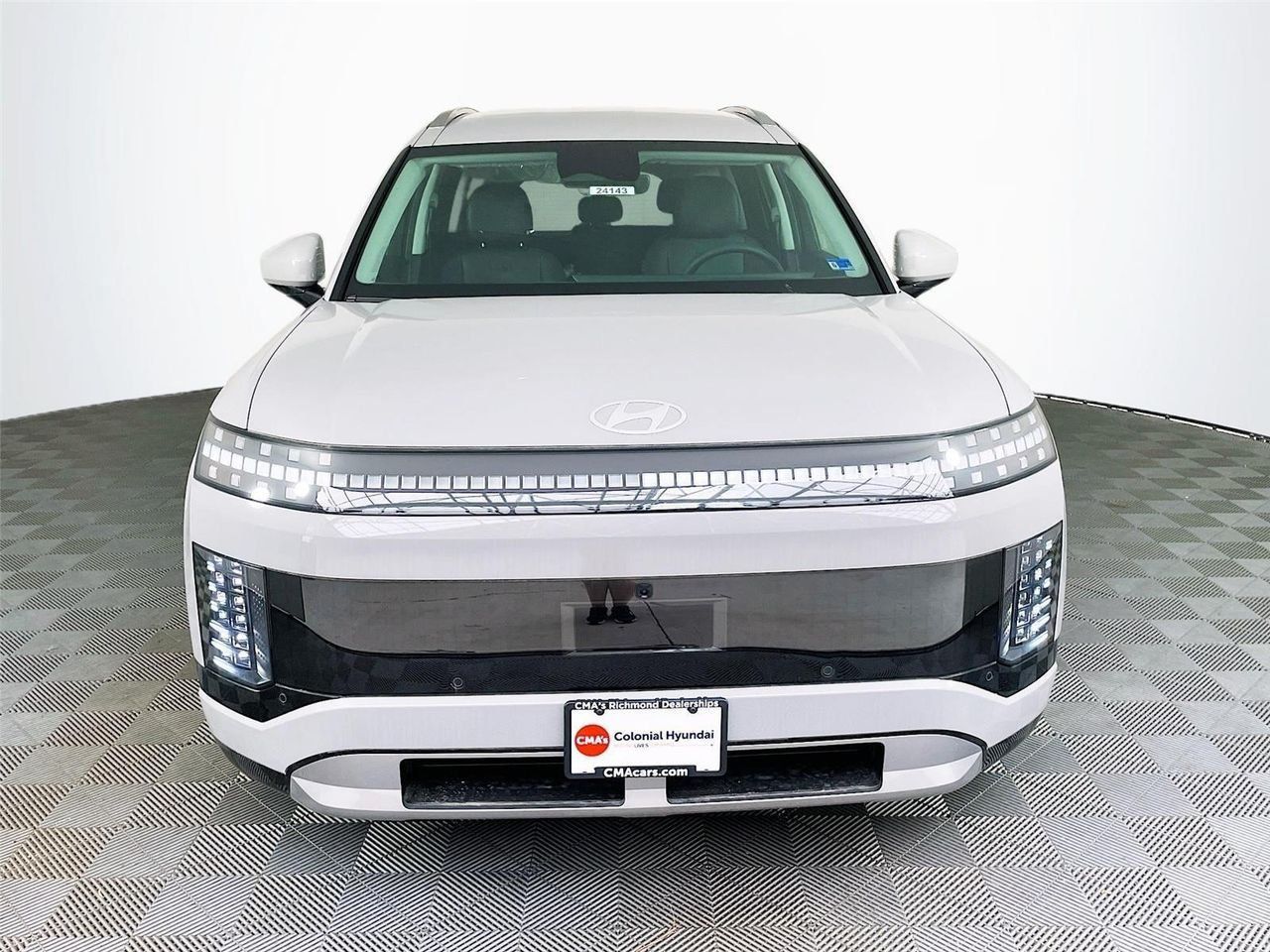 New 2026 Hyundai Ioniq 9 SEL AWD/4WD image 2