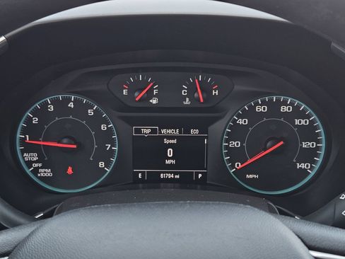 Used 2022 Chevrolet Equinox LS w/ Driver Confidence II Package FWD image 19