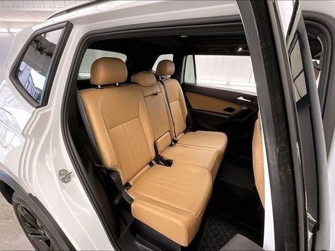 Used 2023 Volkswagen Tiguan SE R-Line AWD/4WD image 19