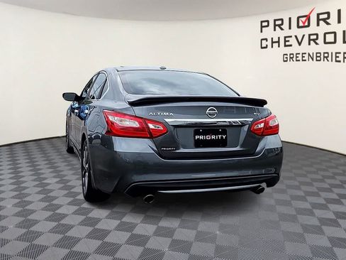 Used 2017 Nissan Altima 2.5 SV FWD image 7