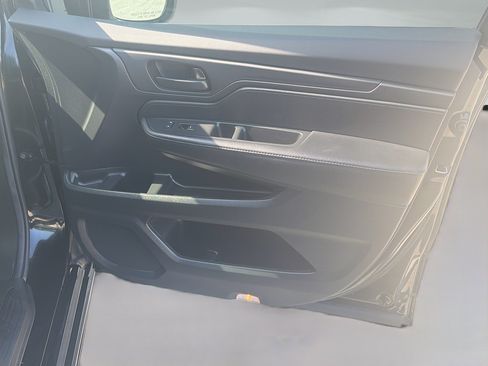 Used 2025 Honda Odyssey Sport-L image 35