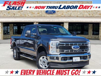 New 2026 Ford F250 XLT w/ FX4 Off-Road Package