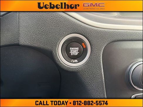 Used 2022 Dodge Charger SXT image 22