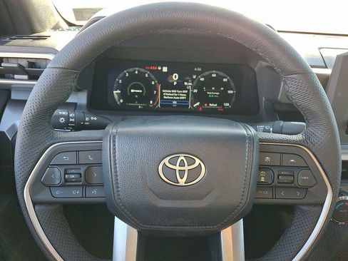 New 2026 Toyota Tacoma TRD Off-Road AWD/4WD image 15