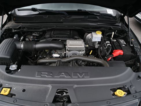 Used 2023 RAM 1500 Big Horn image 23