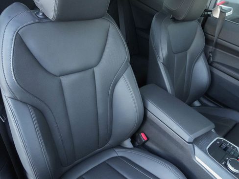 Certified 2025 BMW 430i Coupe w/ Convenience Package image 14