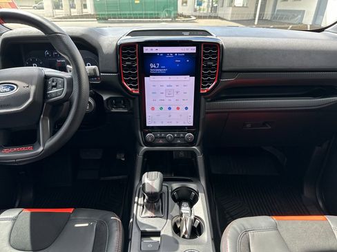 Used 2024 Ford Ranger Raptor AWD/4WD image 18