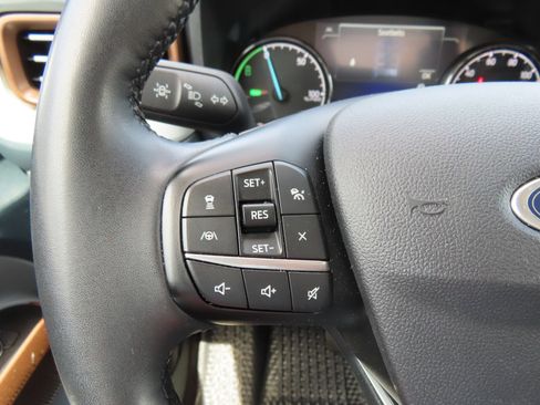 Used 2024 Ford Maverick Lariat FWD image 22