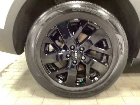 Certified 2023 Kia Sorento S w/ Panoramic Sunroof Package image 28