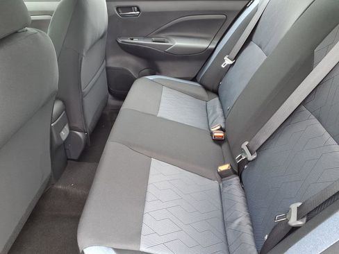 Used 2025 Nissan Versa SV w/ Trunk Package image 10