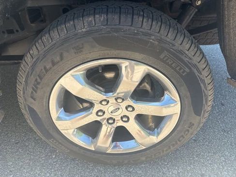 Used 2022 Ford F150 Lariat w/ Equipment Group 502A High AWD/4WD image 9