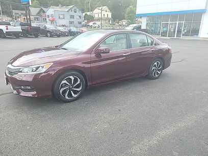 Used 2017 Honda Accord EX