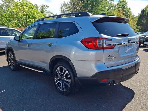 Used 2024 Subaru Ascent Touring w/ Popular Package #2 AWD/4WD image 4