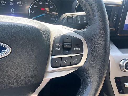 Certified 2023 Ford Explorer XLT w/ Equipment Group 202A RWD image 19