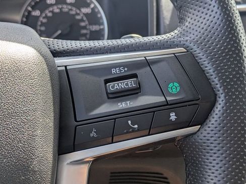 Used 2024 Mitsubishi Outlander SE image 27