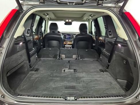 Certified 2023 Volvo XC90 B5 Plus w/ Protection Package Premier AWD/4WD image 41