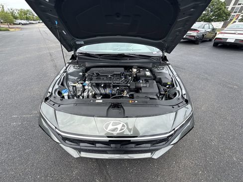 New 2026 Hyundai Elantra SEL Sport Premium FWD image 27